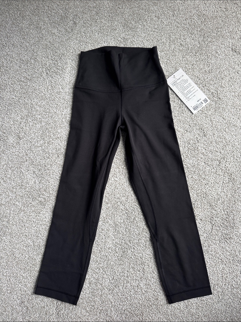 Brand new Lululemon Align HR Crop 21”